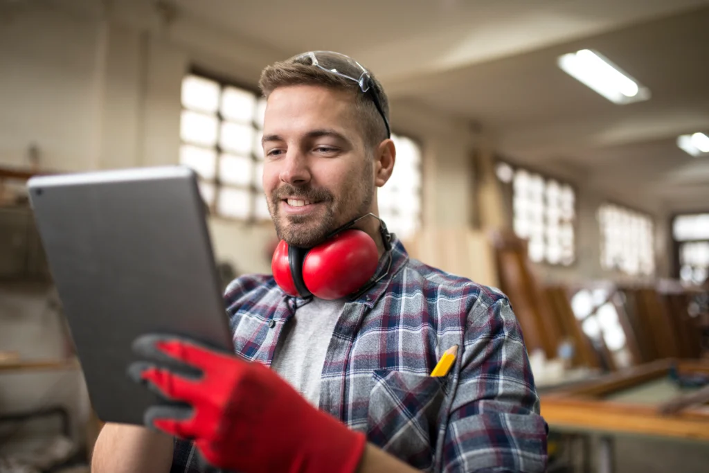 Online platforma Edumio pre moderné riešenie školenia BOZP